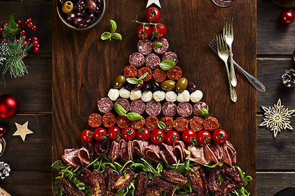 A sharing Charcuterie Christmas Tree